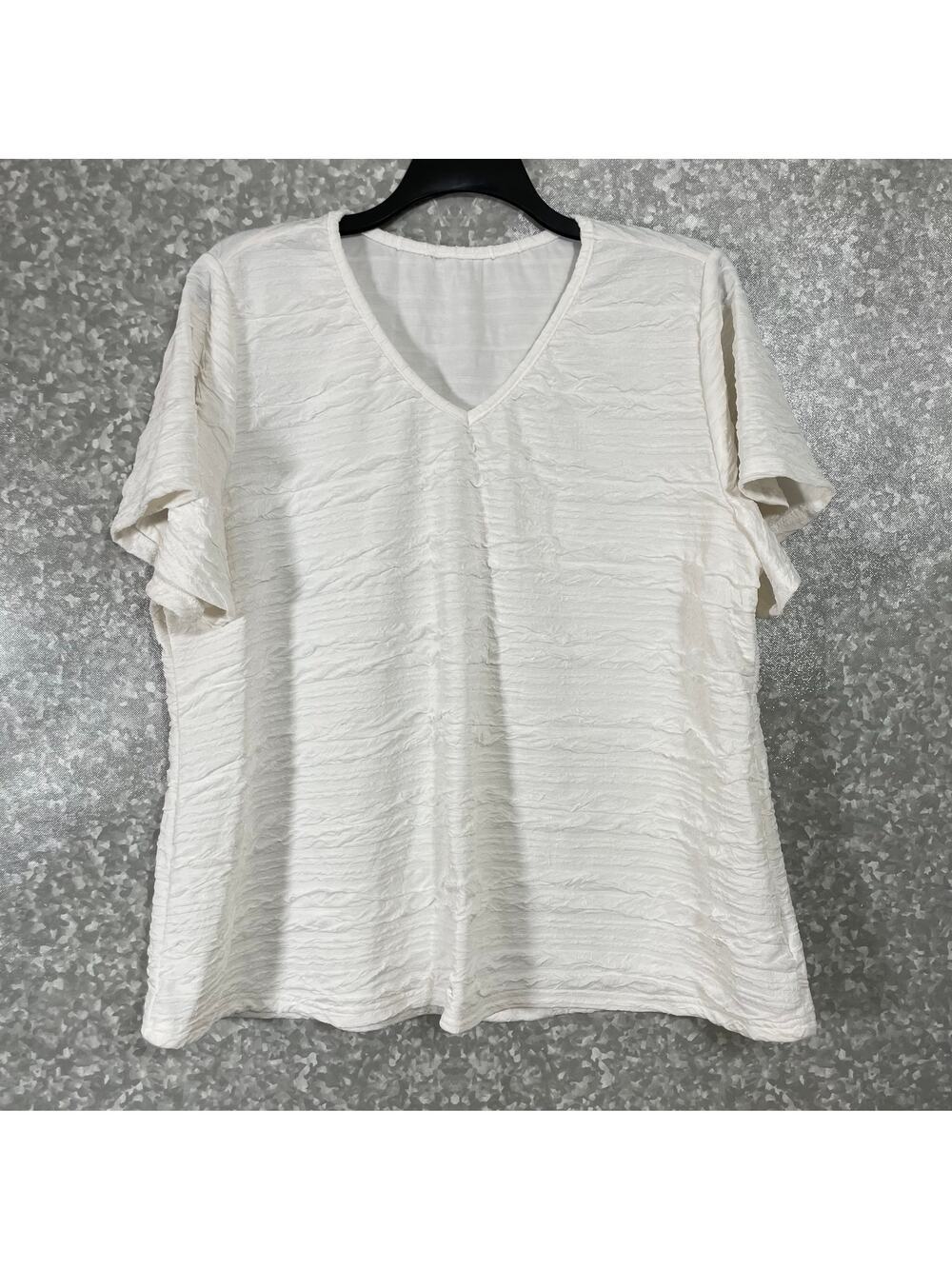 Shein Curve Women's Plus Size White Crinkle Textured Top - Size 3XL - Casual Tee